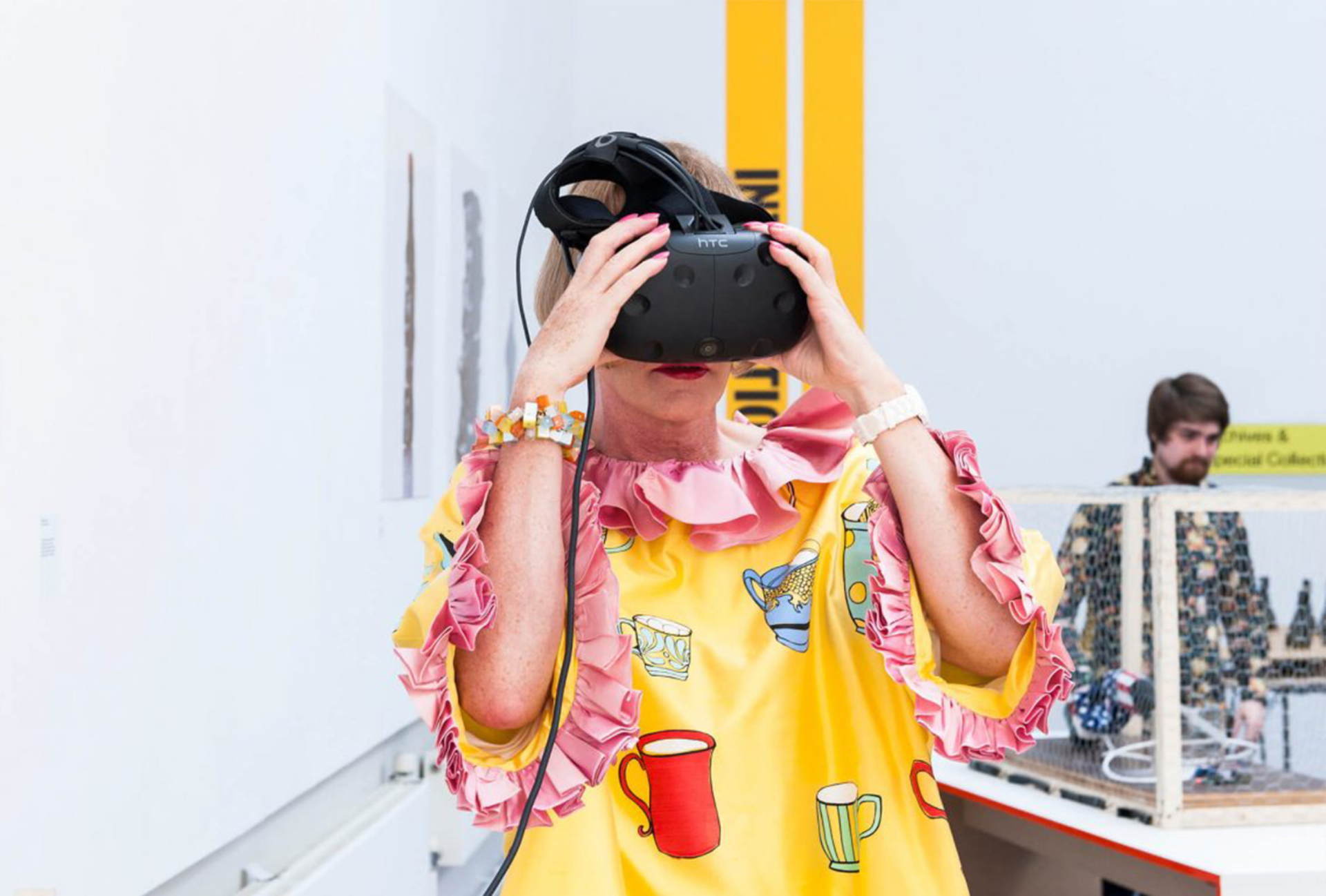 CZ_DUMPSTER ISLAND_GRAYSON PERRY